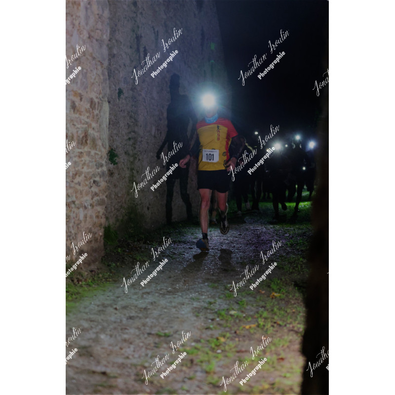 2025-11-15_21-35-25_JI_L7835_ps