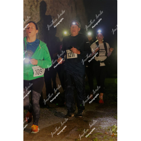 2025-11-15_21-35-53_JI_L7877_ps