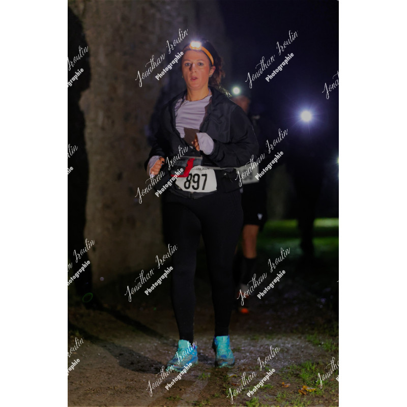 2025-11-15_21-36-05_JI_L7888_ps
