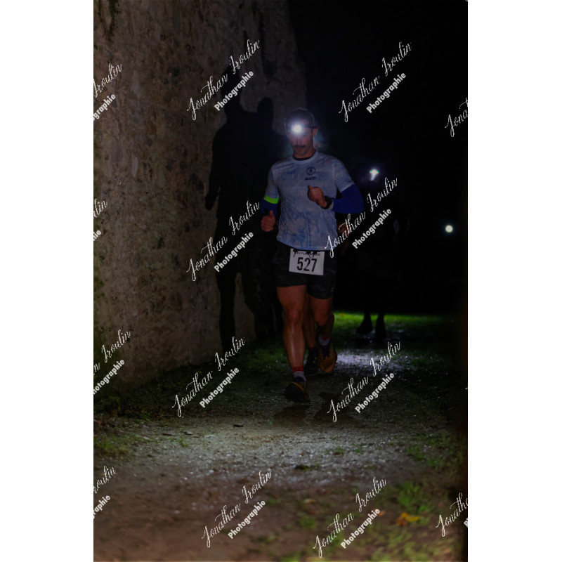 2025-11-15_21-36-28_JI_L7917_ps