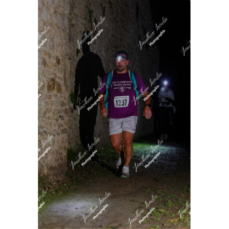 2025-11-15_21-36-33_JI_L7922_ps