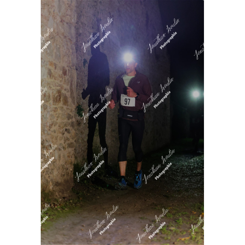 2025-11-15_21-36-58_JI_L7931_ps