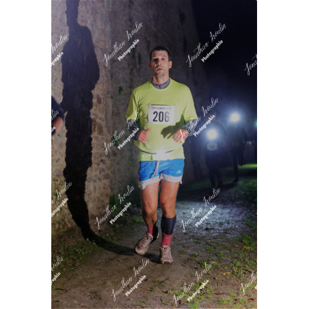 2025-11-15_21-37-51_JI_L7987_ps