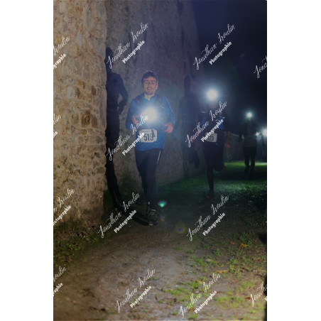 2025-11-15_21-37-53_JI_L7990_ps