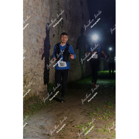 2025-11-15_21-37-53_JI_L7991_ps