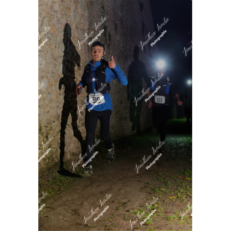 2025-11-15_21-37-53_JI_L7992_ps