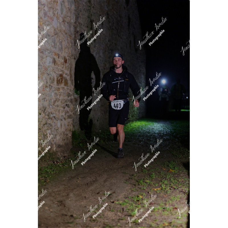 2025-11-15_21-38-31_JI_L8023_ps