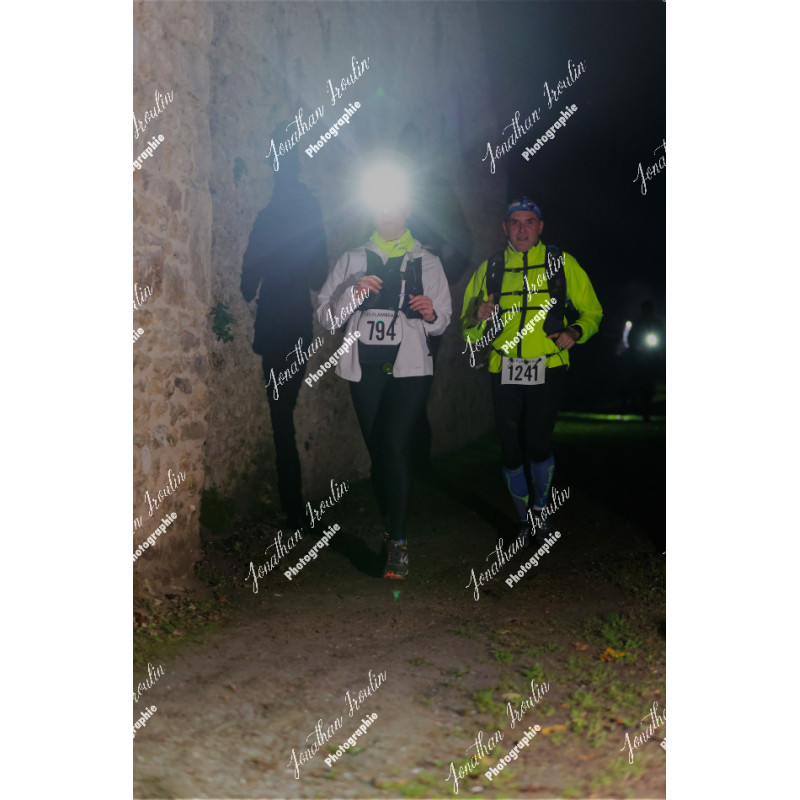 2025-11-15_21-38-36_JI_L8027_ps