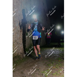 2025-11-15_21-38-47_JI_L8044_ps