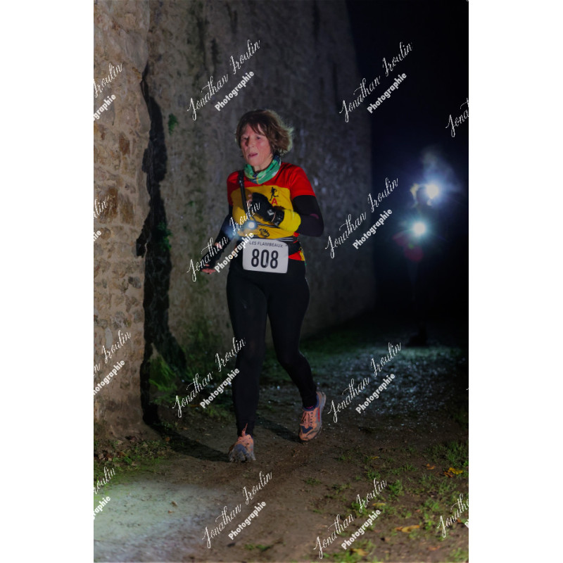 2025-11-15_21-39-01_JI_L8062_ps