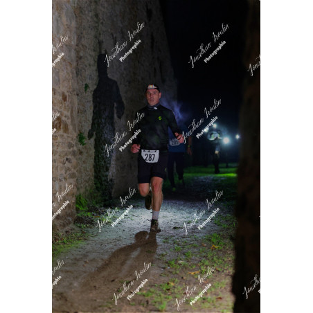2025-11-15_21-39-15_JI_L8072_ps