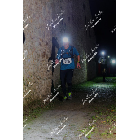 2025-11-15_21-39-16_JI_L8075_ps