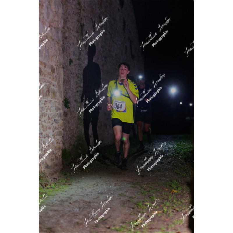 2025-11-15_21-39-21_JI_L8085_ps