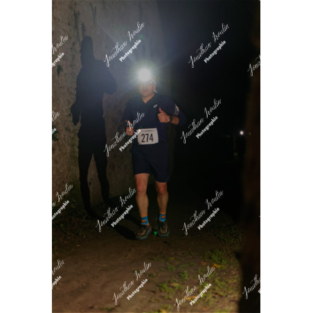 2025-11-15_21-39-25_JI_L8090_ps
