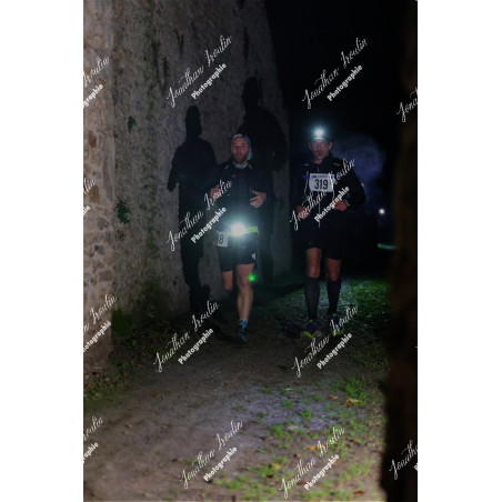 2025-11-15_21-39-39_JI_L8095_ps