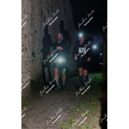 2025-11-15_21-39-39_JI_L8096_ps