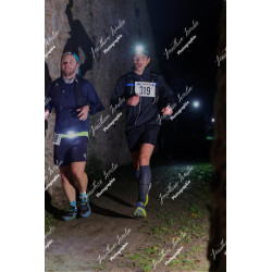 2025-11-15_21-39-40_JI_L8100_ps
