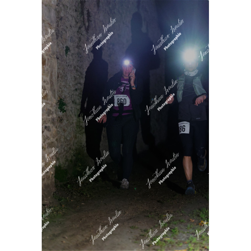 2025-11-15_21-39-42_JI_L8103_ps