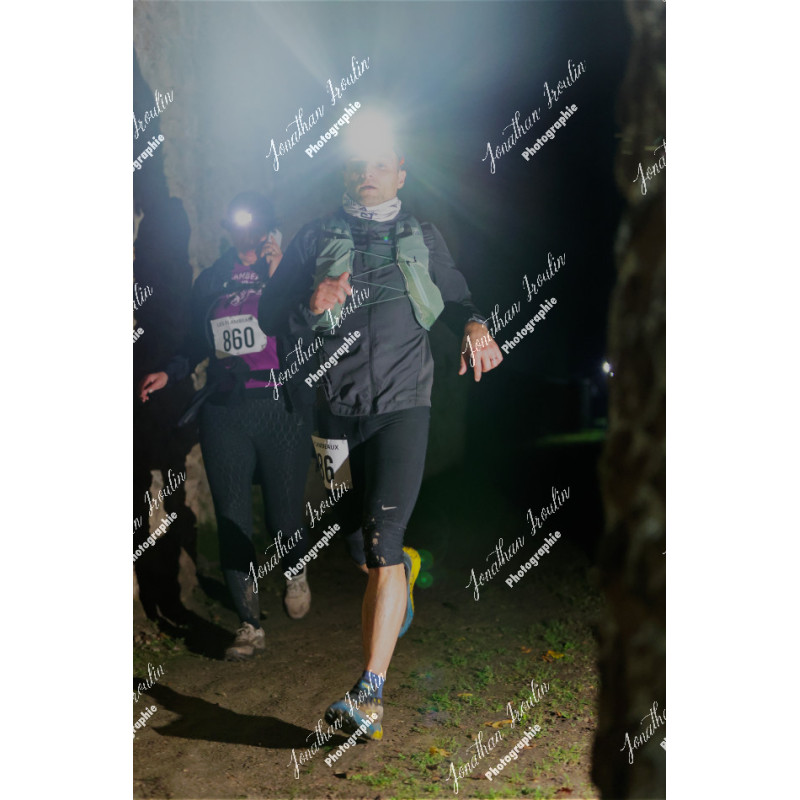 2025-11-15_21-39-43_JI_L8107_ps
