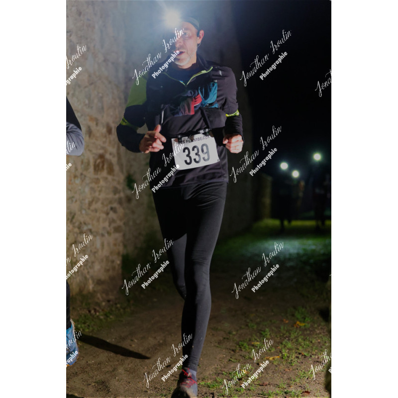 2025-11-15_21-41-17_JI_L8202_ps