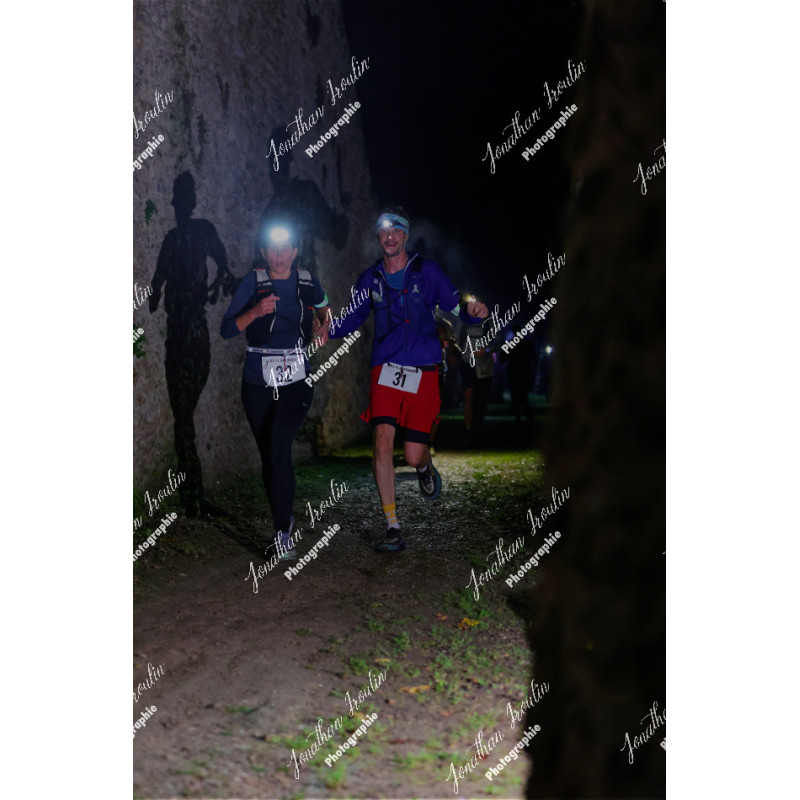 2025-11-15_21-41-21_JI_L8204_ps
