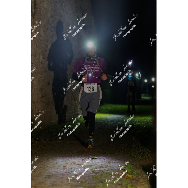 2025-11-15_21-41-43_JI_L8240_ps