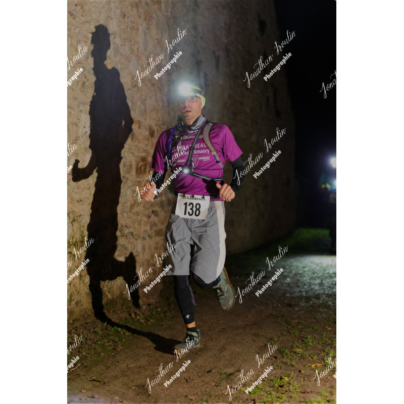 2025-11-15_21-41-44_JI_L8245_ps