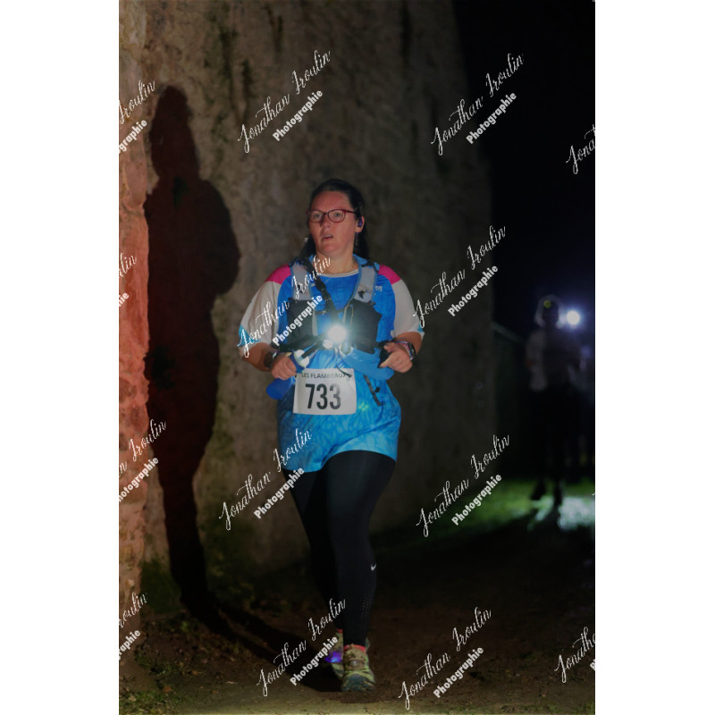 2025-11-15_21-42-03_JI_L8268_ps