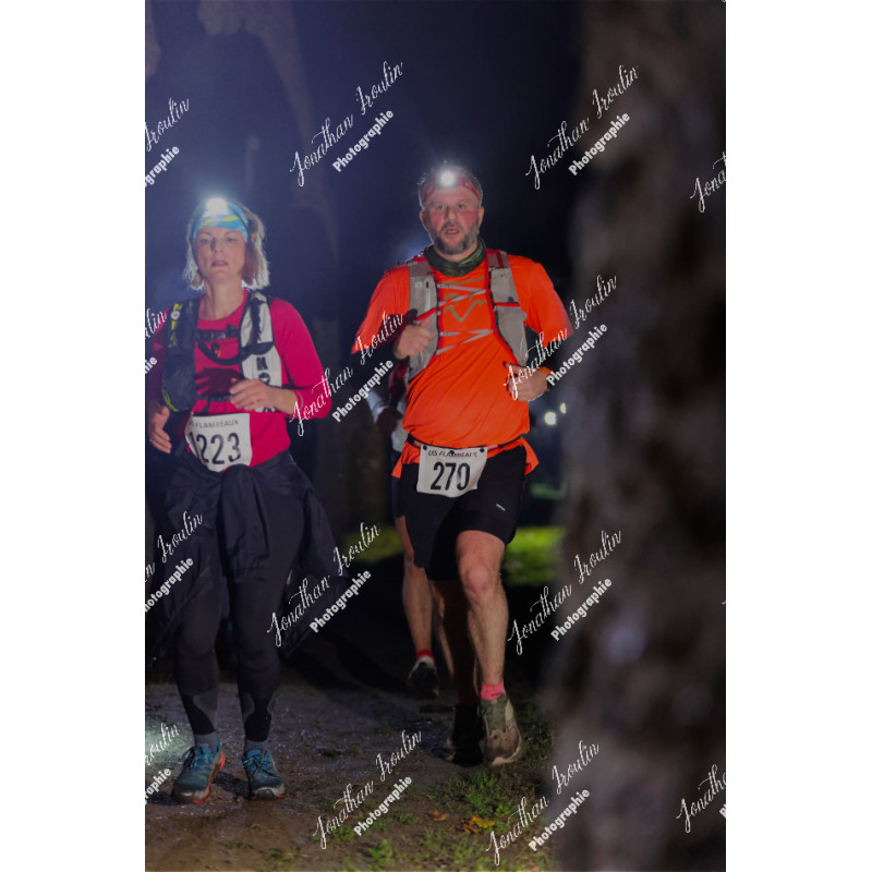 2025-11-15_21-42-08_JI_L8279_ps