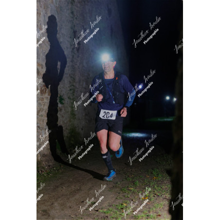 2025-11-15_21-42-48_JI_L8338_ps