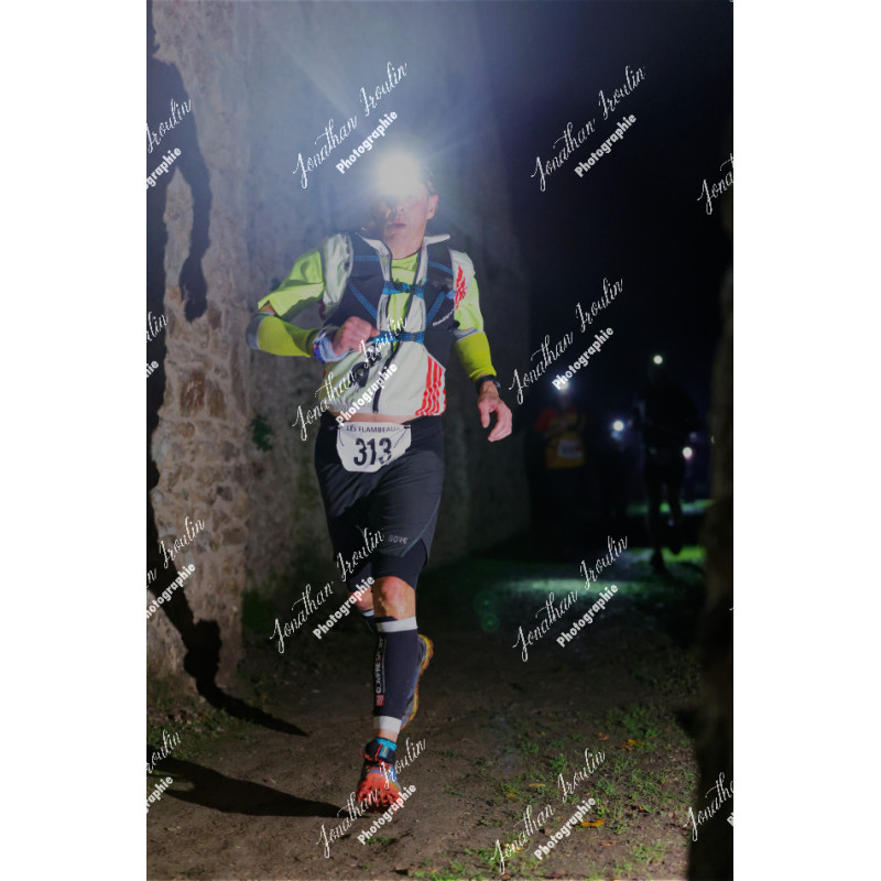 2025-11-15_21-43-01_JI_L8358_ps