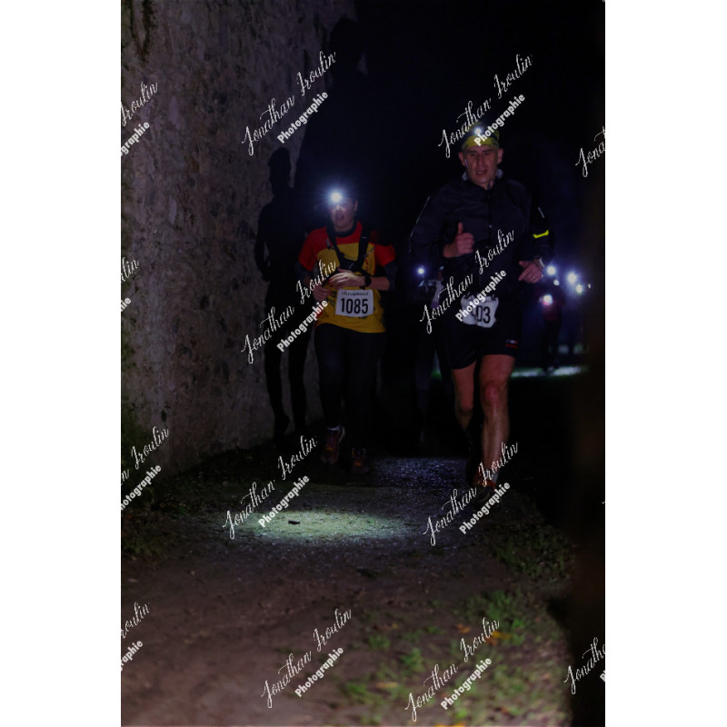 2025-11-15_21-43-03_JI_L8359_ps