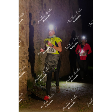 2025-11-15_21-43-11_JI_L8372_ps