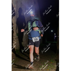 2025-11-15_21-43-19_JI_L8388_ps