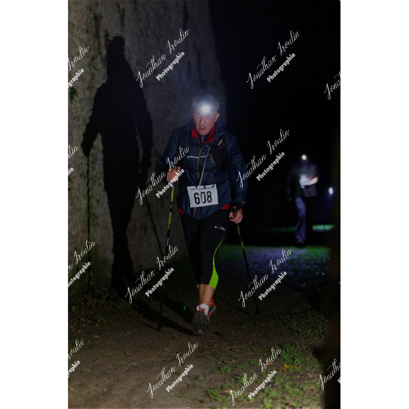 2025-11-15_21-43-24_JI_L8393_ps