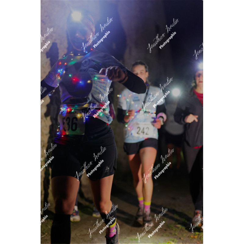 2025-11-15_21-44-27_JI_L8466_ps