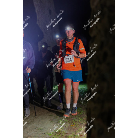 2025-11-15_21-44-38_JI_L8476_ps