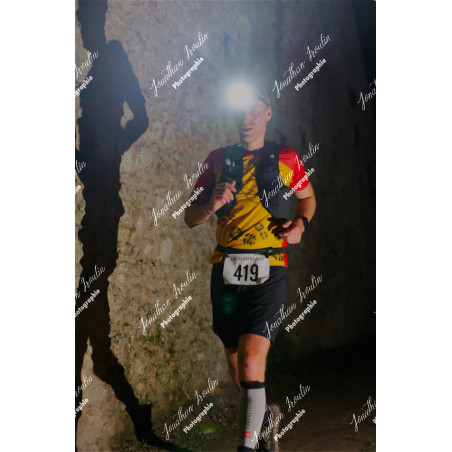 2025-11-15_21-44-43_JI_L8483_ps