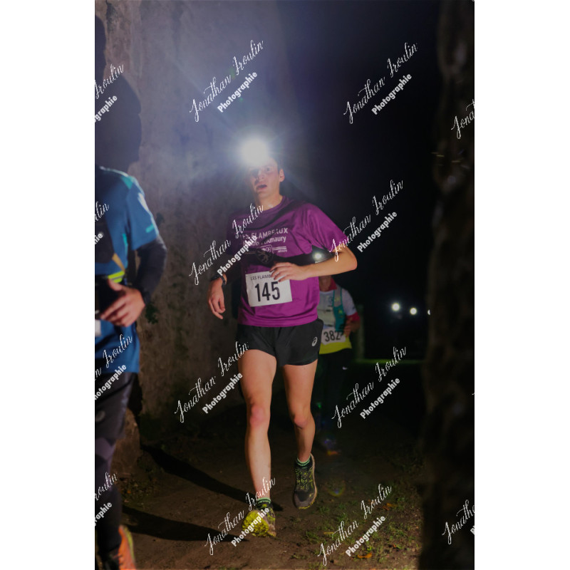 2025-11-15_21-45-10_JI_L8507_ps