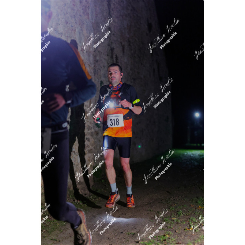 2025-11-15_21-45-54_JI_L8545_ps
