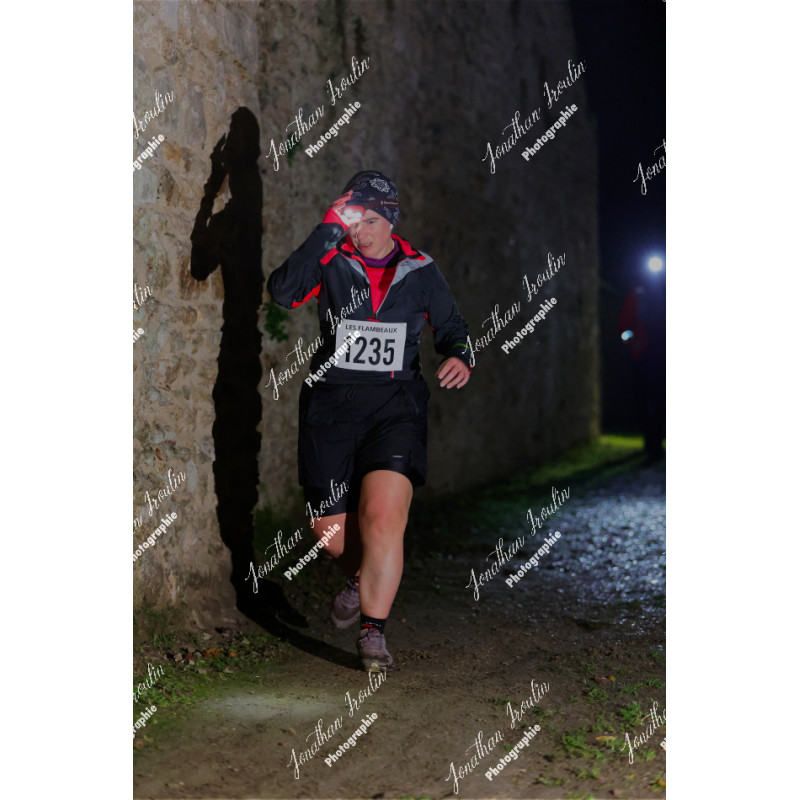 2025-11-15_21-46-29_JI_L8574_ps