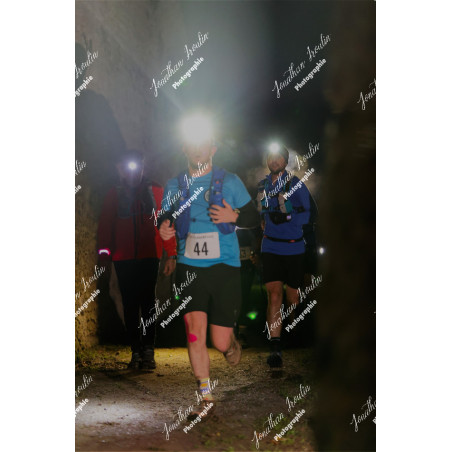 2025-11-15_21-46-33_JI_L8578_ps