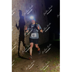 2025-11-15_21-46-56_JI_L8600_ps