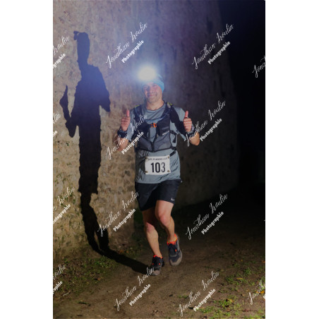 2025-11-15_21-46-57_JI_L8601_ps