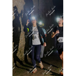 2025-11-15_21-47-38_JI_L8637_ps