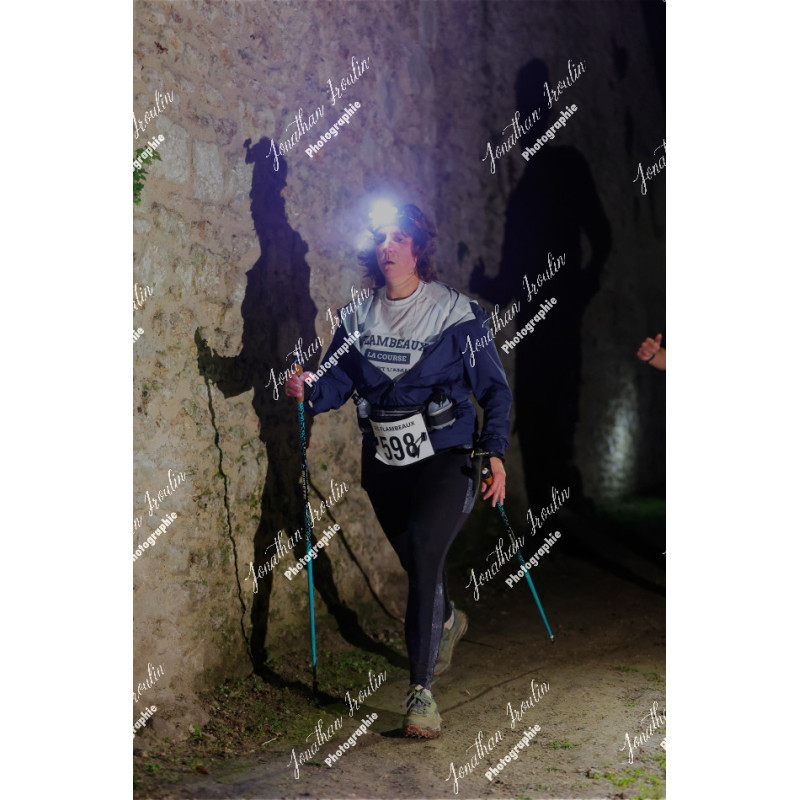 2025-11-15_21-47-45_JI_L8649_ps