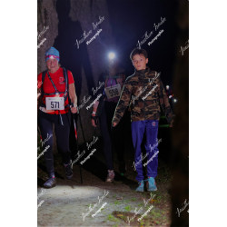 2025-11-15_21-47-53_JI_L8664_ps