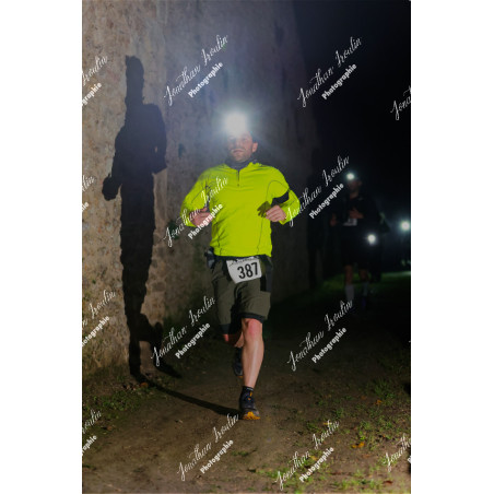 2025-11-15_21-48-10_JI_L8684_ps