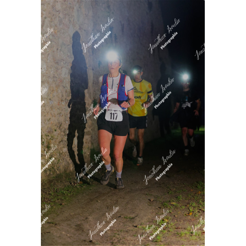 2025-11-15_21-49-03_JI_L8736_ps