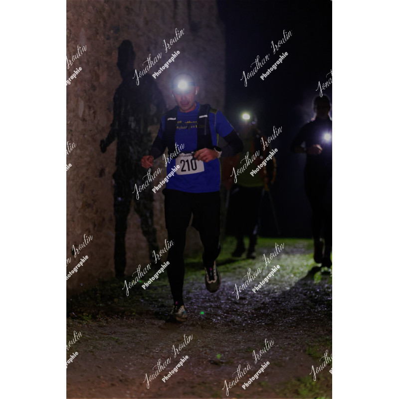 2025-11-15_21-49-07_JI_L8743_ps